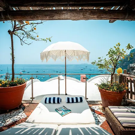 Oda ve Kahvaltı Luxury With Stunning Sea View In
