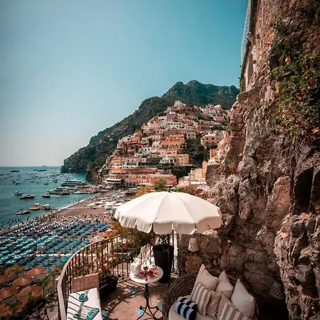 Luxury With Stunning Sea View In Oda ve Kahvaltı Positano