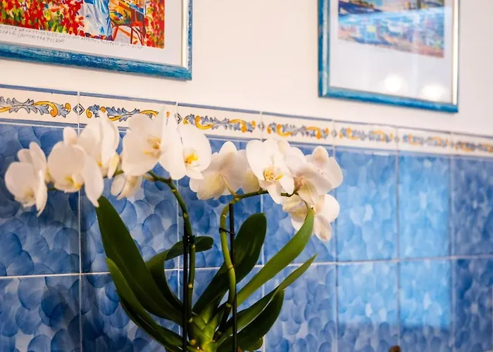 Luxury Sea view Suite Alessandro in Positano *