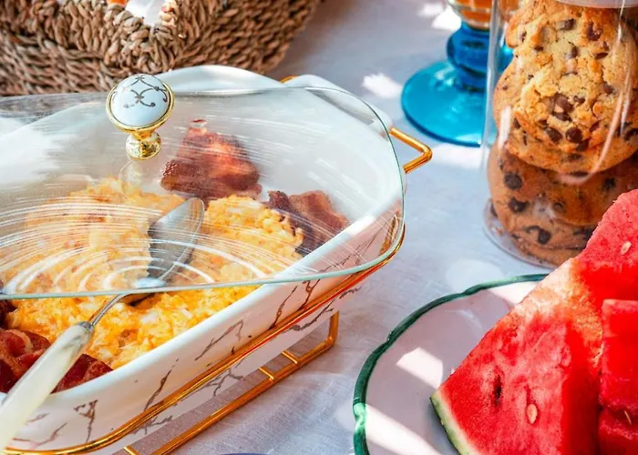 Luxury With Stunning Sea View In *