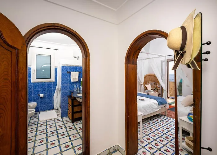 Luxury With Stunning Sea View In *